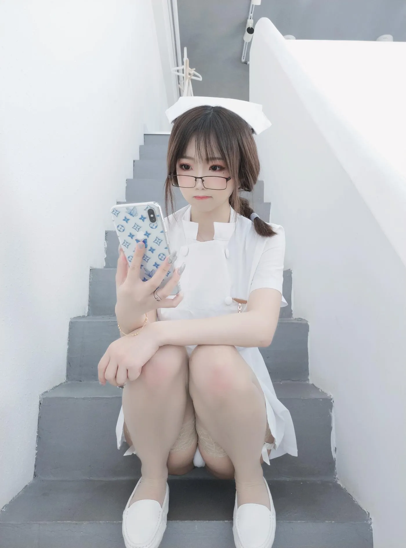 鬼畜瑶在不在w – NO.47 笨蛋护士 [45P]插图1